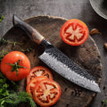 Cuchillo Santoku 7.6 pulgadas XINZUO Serie X06-RS Damasco negro 67 capas mango Roble Quemado Yakisugi filo 15 grados