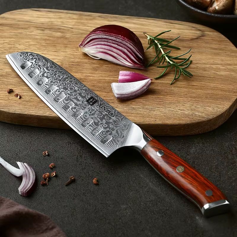 Cuchillo Santoku 7" XINZUO Serie B13R acero Damasco 67 capas mango Madera de Rosa hoja Granton